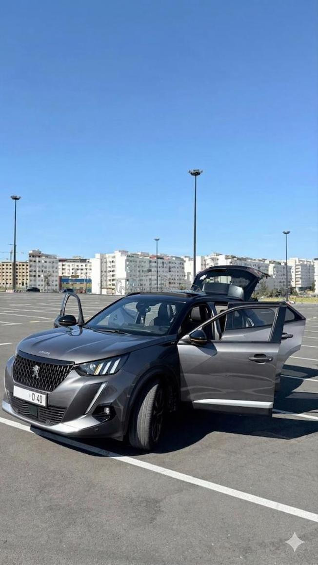 Peugeot GT  2022 à Tanger