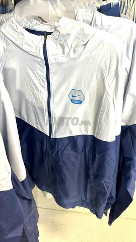سترة نايك مقاس S ومقاس M - 2