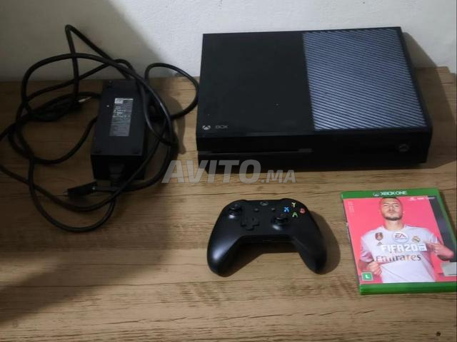 Xbox one à vendre et GTA V