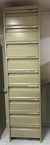 Armoire métallique 9 cases - 2