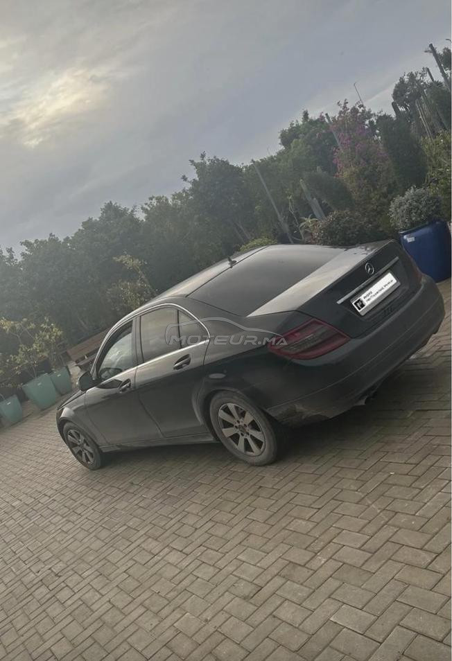 Mercedes C220 état excellent – automatique