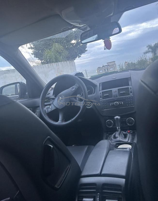 Mercedes C220 état excellent – automatique
