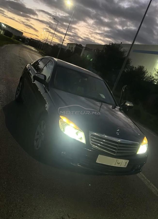 Mercedes C220 état excellent – automatique