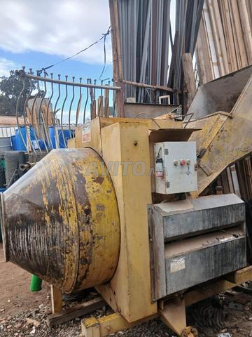 بوتونيا مستعملة بحالة جيدة