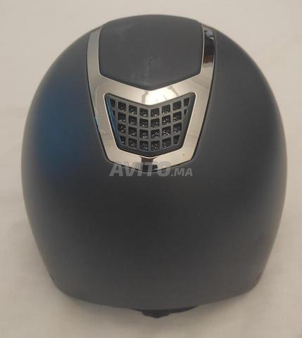 خوذة احترافية لركوب الخيل - 2