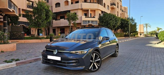 VOLKSWAGEN GOLF 8.5 STYLE