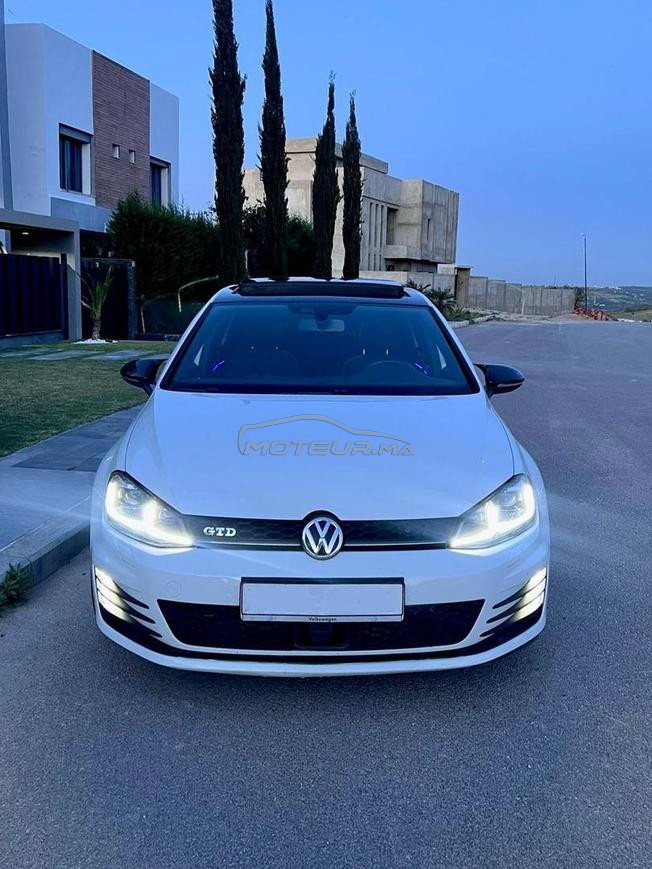 Volkswagen E-Golf Diesel Automatique 2015 à Meknès