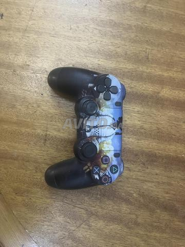 PS4 slim et manette - 2