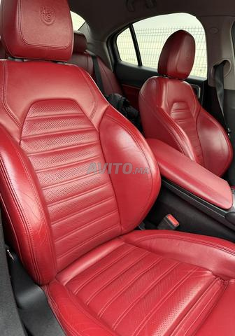 Alfa Romeo Giulia Veloce Q4 - 2