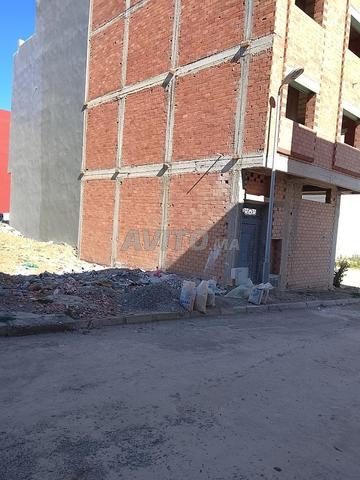 أرض للبيع في تجزئة البحيرة العوامة طنجة