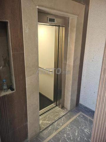 مكتب للإيجار جديد في المحمدية - 2