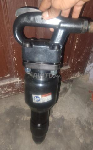 مطرقة حفارة بحالة جيدة - 2