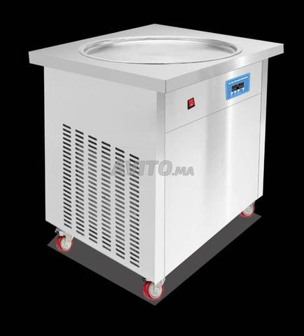 Machine à glace roulée