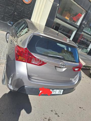 Voiture en bon état - 2