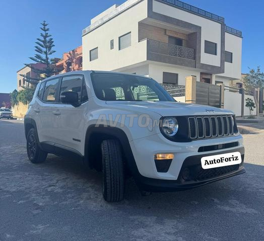 Jeep Renegade modèle 2023 manuelle sur El Jadida - 2