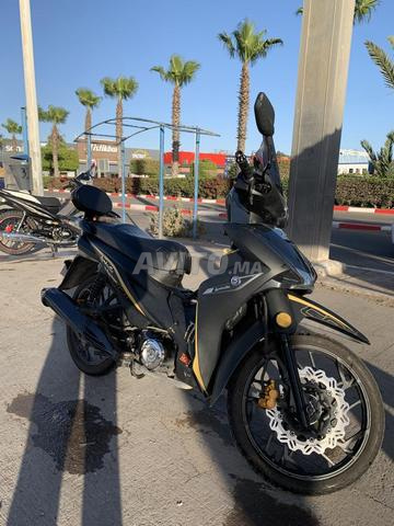 Moto à vendre - 2