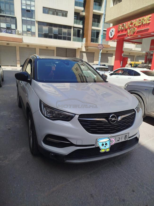 Opel grandland première main 