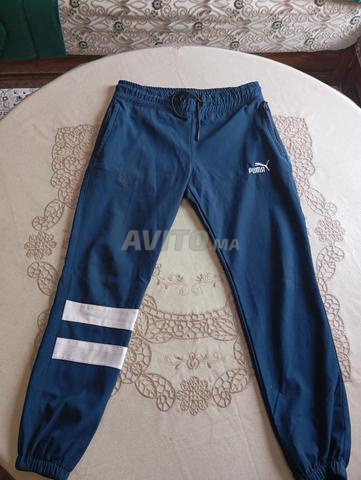 Pantalon Puma bleu, excellent et propre, taille M