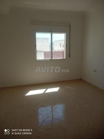 شقة للكراء أمام ثانوية الحسن الثاني - 2