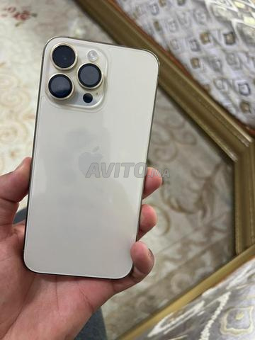 iPhone 14 Pro Max officiel tout neuf