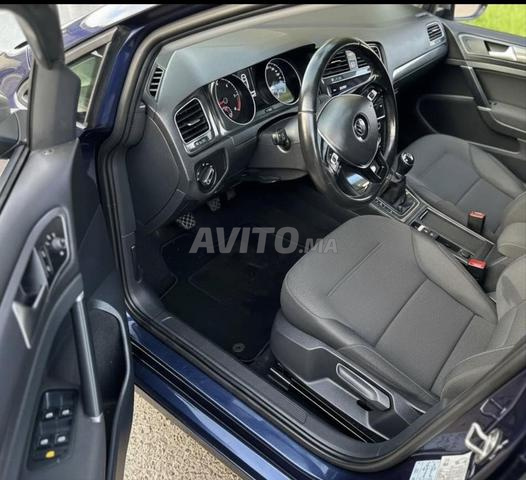 Volkswagen Golf 7 Diesel Manuelle 2017 à Guercif