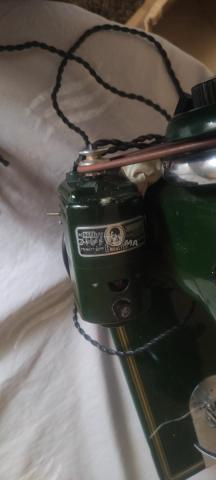 Machine à coudre - 2