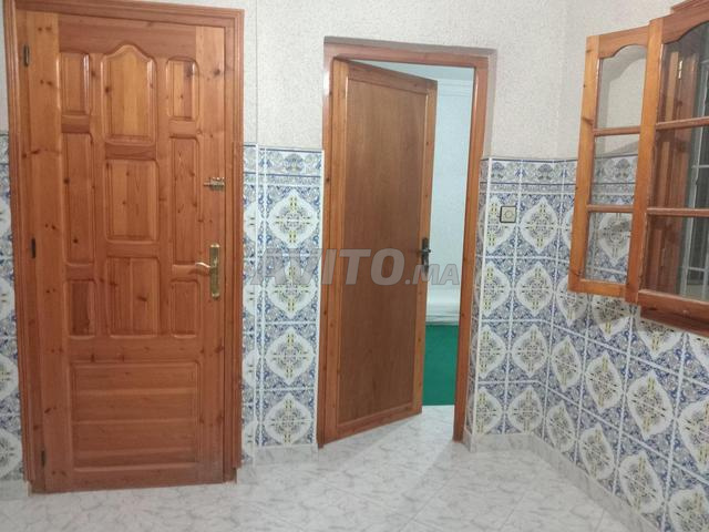 غرفة للإيجار للطالبات - 2