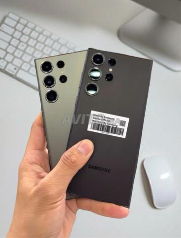 SAMSUNG S22 ULTRA 256 GO 12 GO