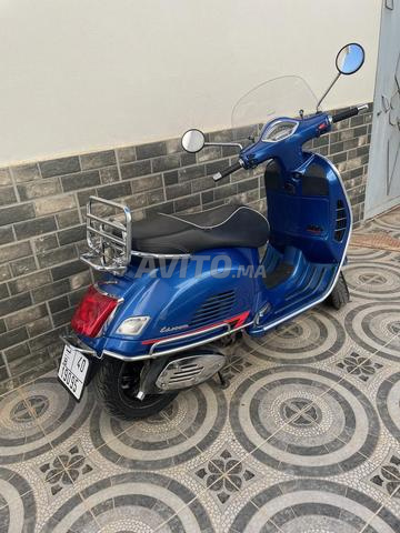 VESPA GTS 300 - 2