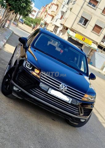 Volkswagen Touareg Diesel Automatique 2015 à Salé
