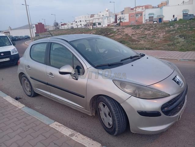 Voiture Peugeot à vendre à Agadir