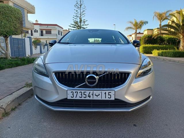 Volvo V40 Diesel Automatique 2020 à Rabat