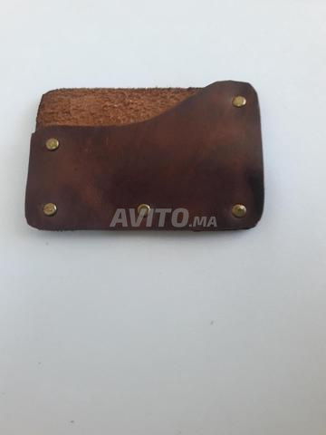 Porte-cartes en cuir naturel à 15 dh