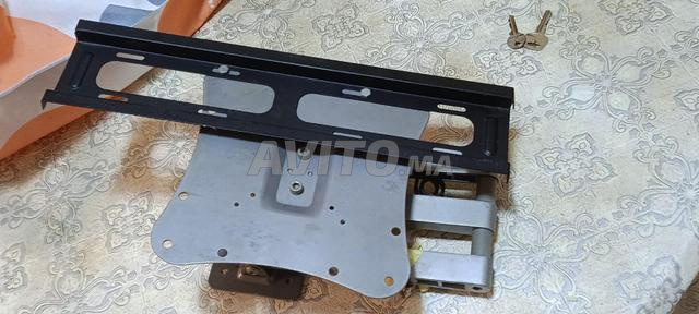 حامل تلفاز جداري قابل للتوجيه - 2