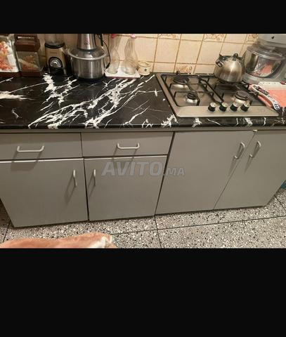 Table avec 4 chaises - 2