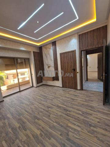 Villa Neuve 601m 2 façades