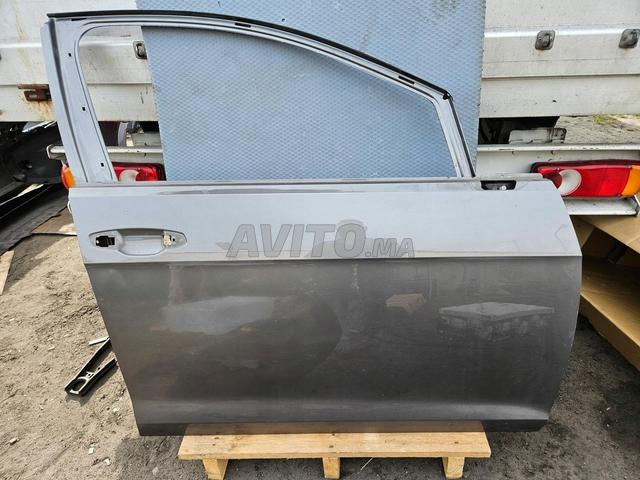 باب أمامي يمين جولف 7