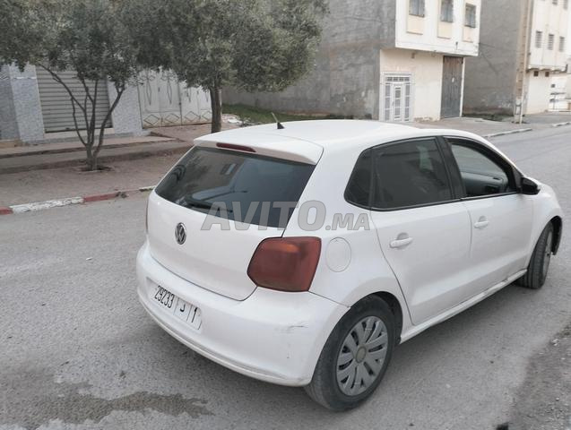 Volkswagen Polo 2011 Essence en bon état