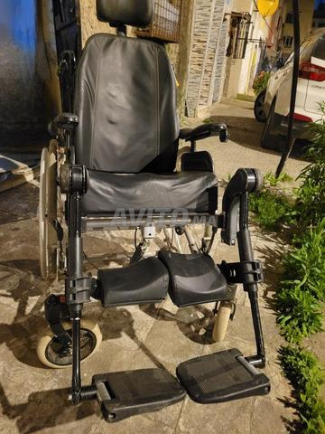 كرسي متحرك مريح Invacare Rea