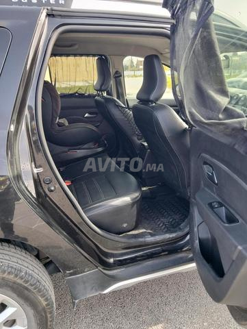 سيارة جديدة وبها كامل الكماليات و بطاقة التسجيل - 2