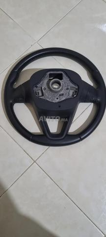 عجلة قيادة سيات ليون - 2