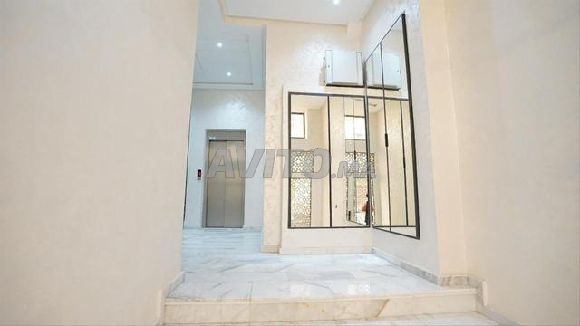 Appartement à louer 80 m² à Fès - 2