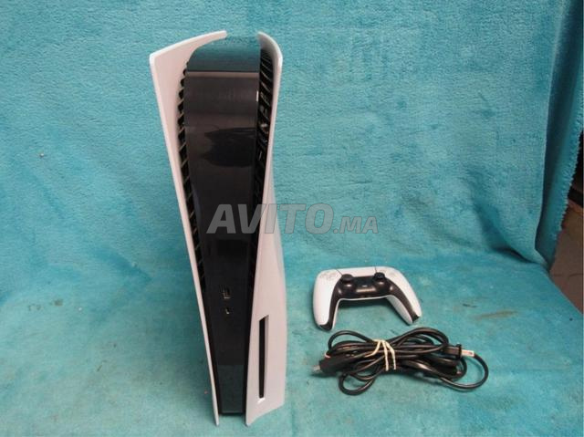 PS5 STANDARD AVEC 13 JEUX - 2