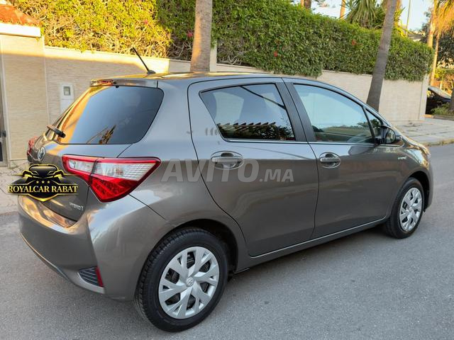 Toyota Yaris Hybride Automatique 2020 à Rabat - 2