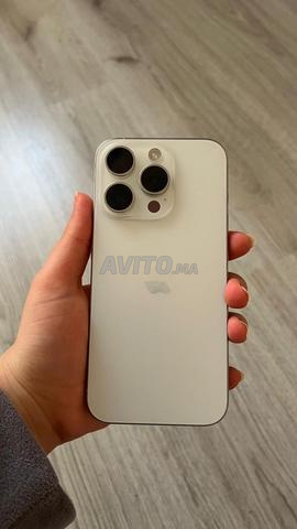 iPhone 15 Pro, bon état