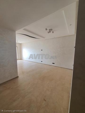 شقة للبيع - حي إزديهار - 2