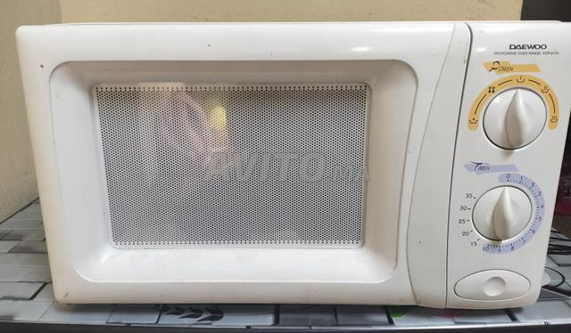 ميكروويف دايو بحالة جيدة - 2
