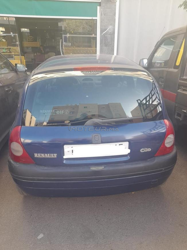 Renault Clio Essence Manuelle 2001 à Salé