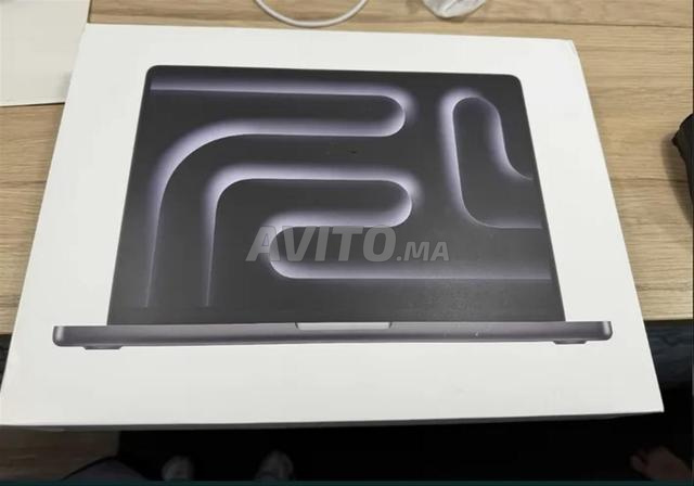 ماك بوك برو M4 14 2025 16/512 - 2