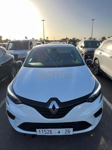 كليو 5 يدوية 2021 (شركة)